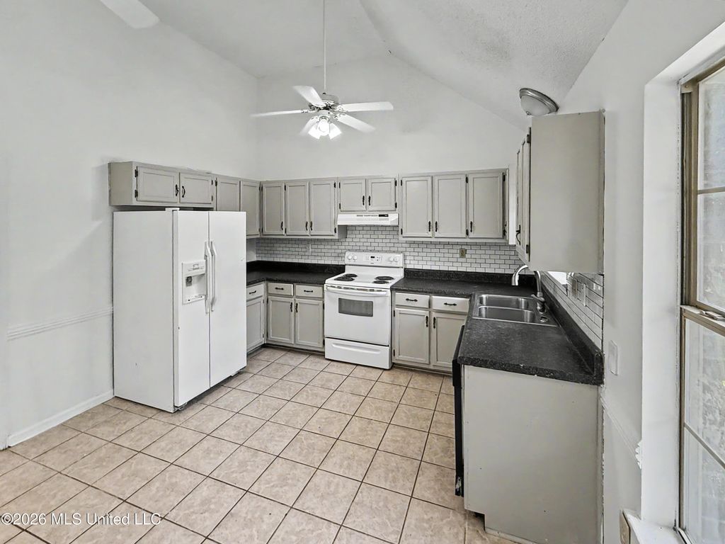 7163 Kimlee Cove, Southaven, MS 38671 — photo 2