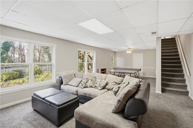 755 Amberton Close, Suwanee, GA 30024