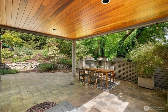 4622 57th Avenue SW, Seattle, WA 98116