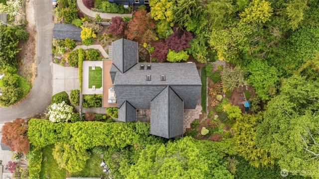 4622 57th Avenue SW, Seattle, WA 98116