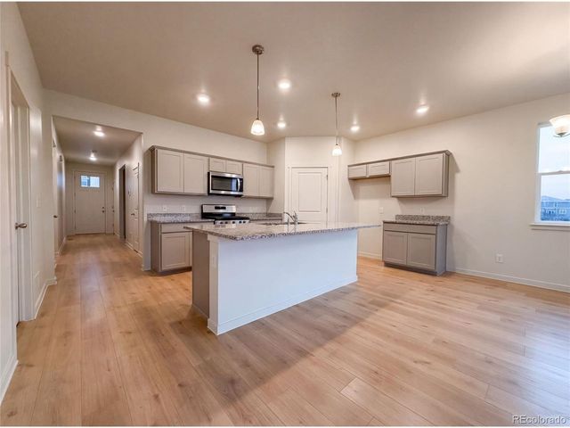 2341 Mountain Sky Dr, Fort Lupton, CO 80621