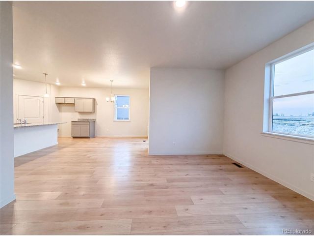 2341 Mountain Sky Dr, Fort Lupton, CO 80621