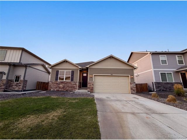 2341 Mountain Sky Dr, Fort Lupton, CO 80621