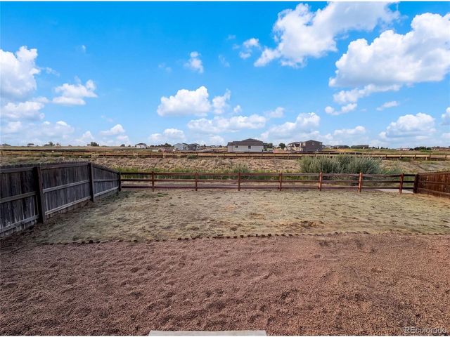 2341 Mountain Sky Dr, Fort Lupton, CO 80621