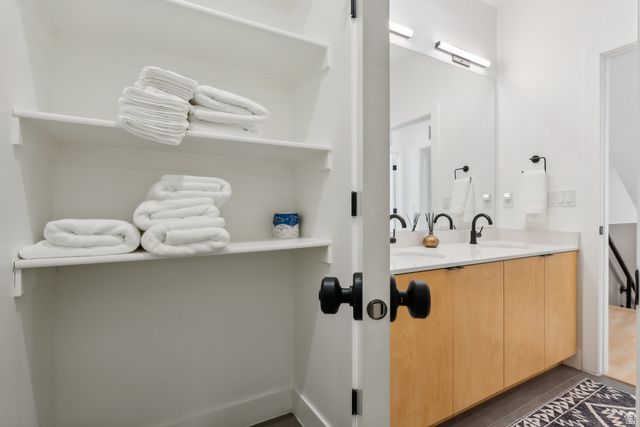 2477 S 700 E, Salt Lake City, UT 84106