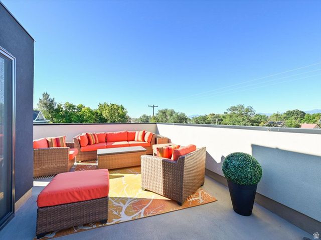 2477 S 700 E, Salt Lake City, UT 84106
