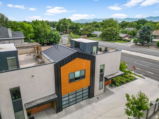 2477 S 700 E, Salt Lake City, UT 84106