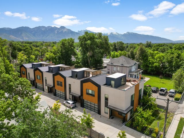 2477 S 700 E, Salt Lake City, UT 84106