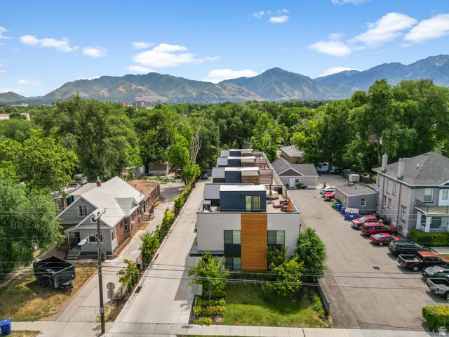 2477 S 700 E, Salt Lake City, UT 84106