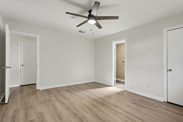 2922 Park Garden Drive, Houston, TX 77339