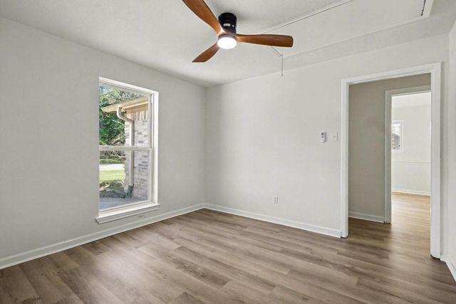 2922 Park Garden Drive, Houston, TX 77339