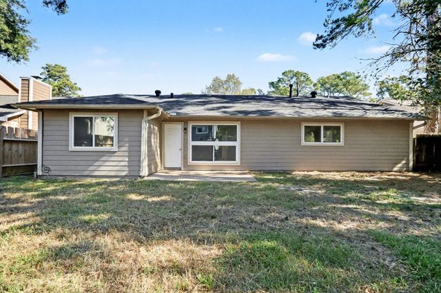 2922 Park Garden Drive, Houston, TX 77339