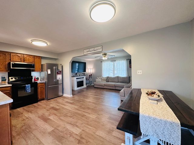 436 Halls Gap Estates Road, Stanford, KY 40484