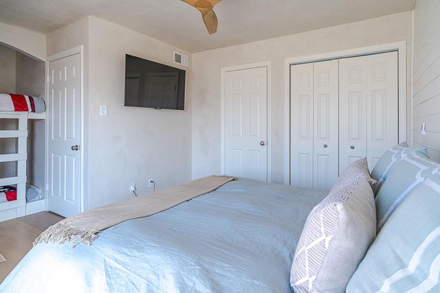 32 Dana Drive, Galveston, TX 77554