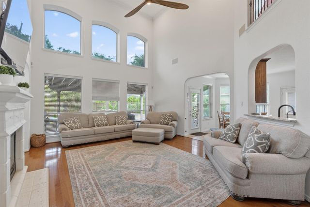 13222 Dusty Grove Lane, Sugar Land, TX 77498