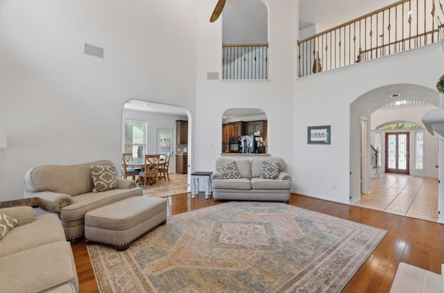 13222 Dusty Grove Lane, Sugar Land, TX 77498
