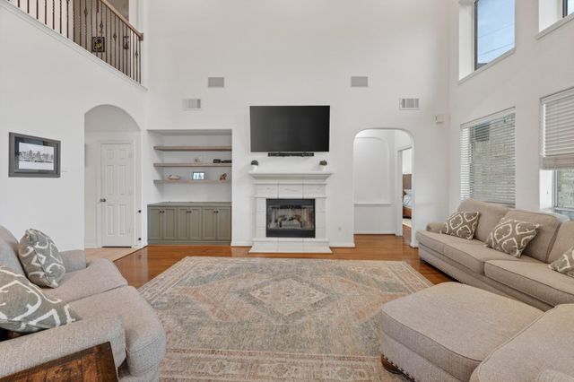 13222 Dusty Grove Lane, Sugar Land, TX 77498