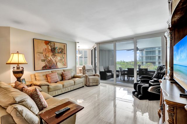 1340 S Ocean Boulevard 303, Pompano Beach, FL 33062
