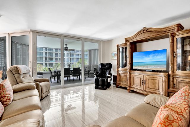 1340 S Ocean Boulevard 303, Pompano Beach, FL 33062