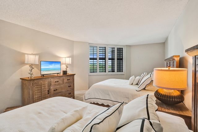 1340 S Ocean Boulevard 303, Pompano Beach, FL 33062