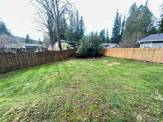 14641 450th Avenue SE, North Bend, WA 98045