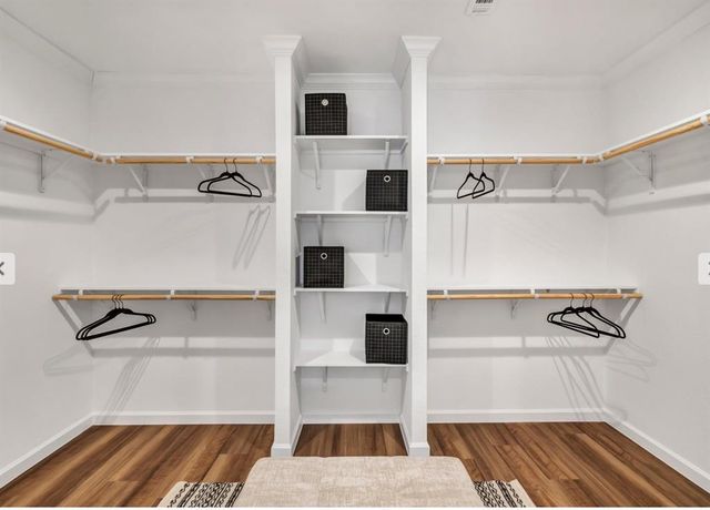 942 Chamberlin RD, Dale, TX 78616