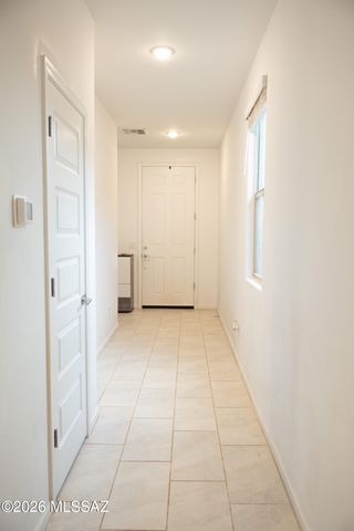 7645 S Camino Alma Vieja, Tucson, AZ 85756