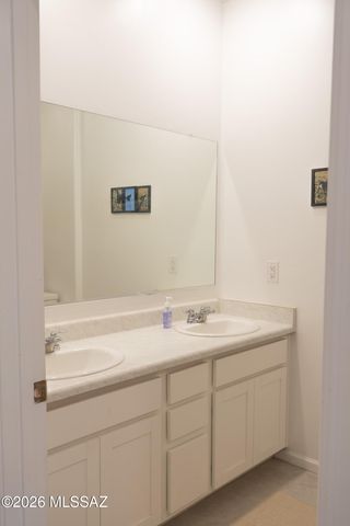 7645 S Camino Alma Vieja, Tucson, AZ 85756