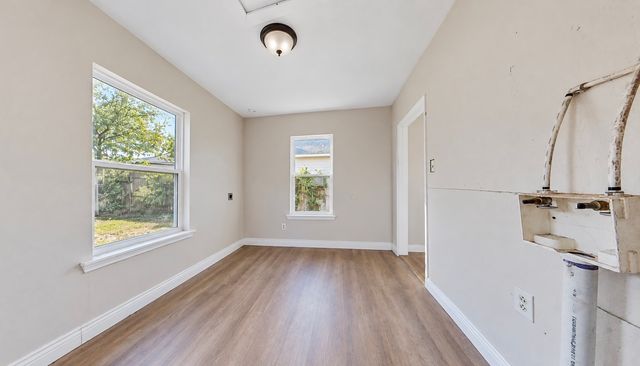 3019 NW 27th Street, Fort Worth, TX 76106
