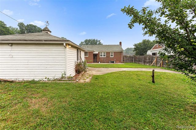 31535 Rush Street, Garden City, MI 48135