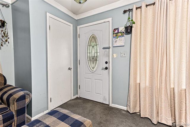 31535 Rush Street, Garden City, MI 48135