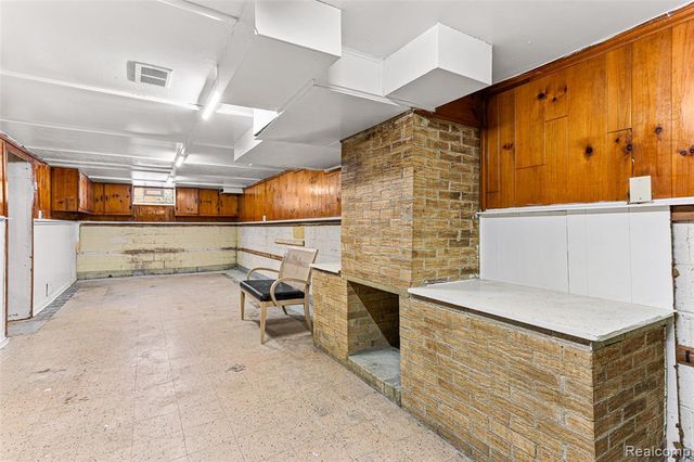 31535 Rush Street, Garden City, MI 48135