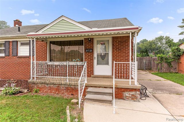 31535 Rush Street, Garden City, MI 48135