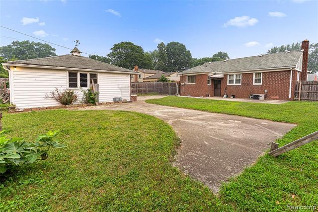 31535 Rush Street, Garden City, MI 48135