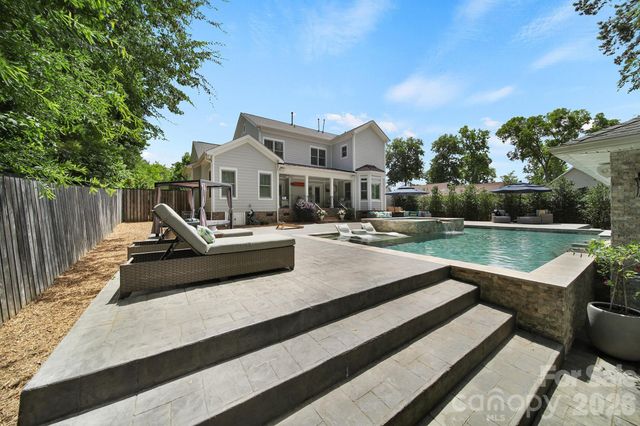 6218 Cory Bret Lane, Charlotte, NC 28278