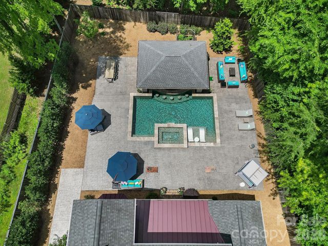6218 Cory Bret Lane, Charlotte, NC 28278