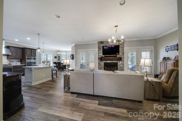 6218 Cory Bret Lane, Charlotte, NC 28278