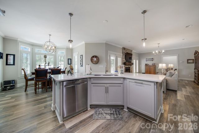 6218 Cory Bret Lane, Charlotte, NC 28278