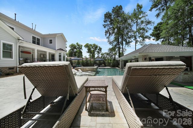 6218 Cory Bret Lane, Charlotte, NC 28278