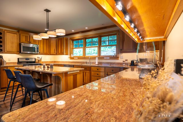 187 Oseetah Woods Road, Saranac Lake, NY 12983