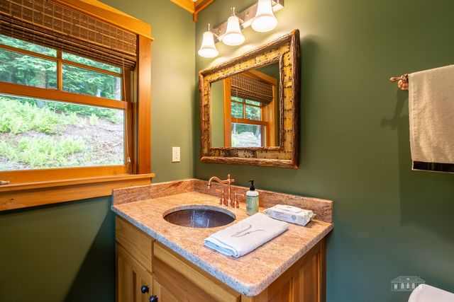 187 Oseetah Woods Road, Saranac Lake, NY 12983