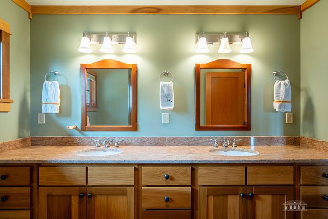 187 Oseetah Woods Road, Saranac Lake, NY 12983