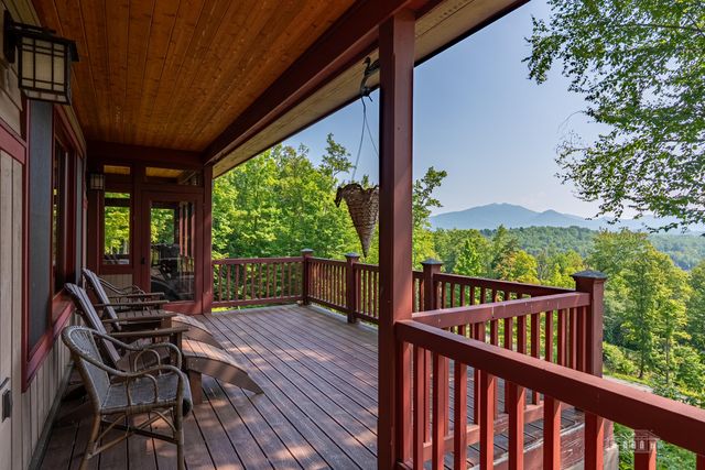 187 Oseetah Woods Road, Saranac Lake, NY 12983