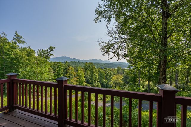 187 Oseetah Woods Road, Saranac Lake, NY 12983