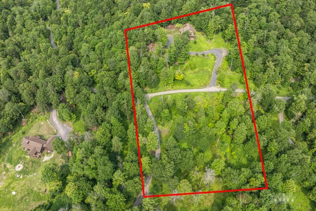 187 Oseetah Woods Road, Saranac Lake, NY 12983