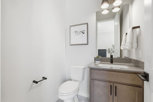 905 Pullman ST, Leander, TX 78641