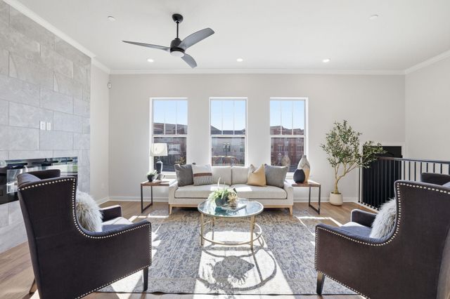 905 Pullman ST, Leander, TX 78641