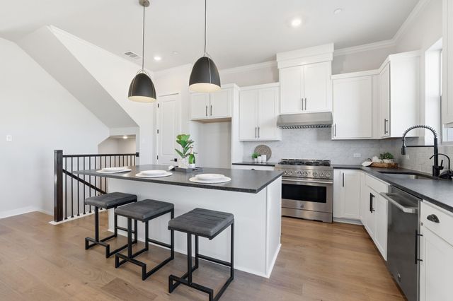 905 Pullman ST, Leander, TX 78641