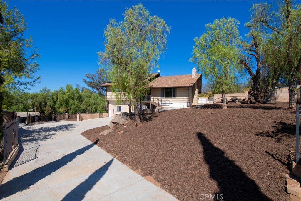 30856 Hillview, Valley Center, CA 92082 — exterior