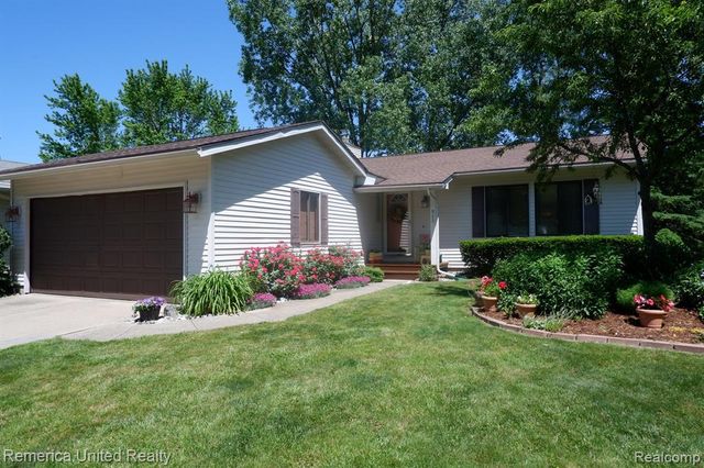 968 Touraine Avenue, East Lansing, MI 48823